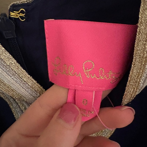 Lilly Pulitzer Vallie Navy Shift Dress with White Detail Size 0 NWTs - Picture 2 of 8